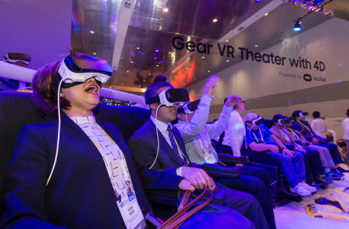 Virtual reality event experiences